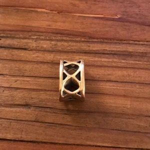 Chamilia retired sterling silver connector charm
